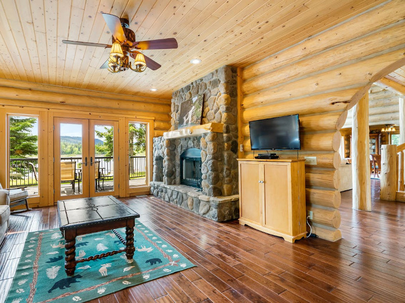 Picture of the Antler Cove Lodge - Sagle in Sandpoint, Idaho