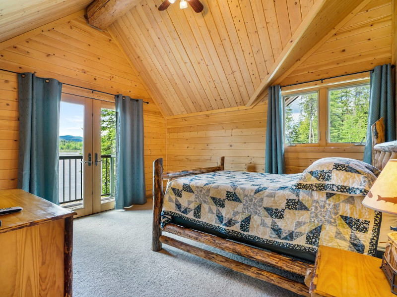 Picture of the Antler Cove Lodge - Sagle in Sandpoint, Idaho