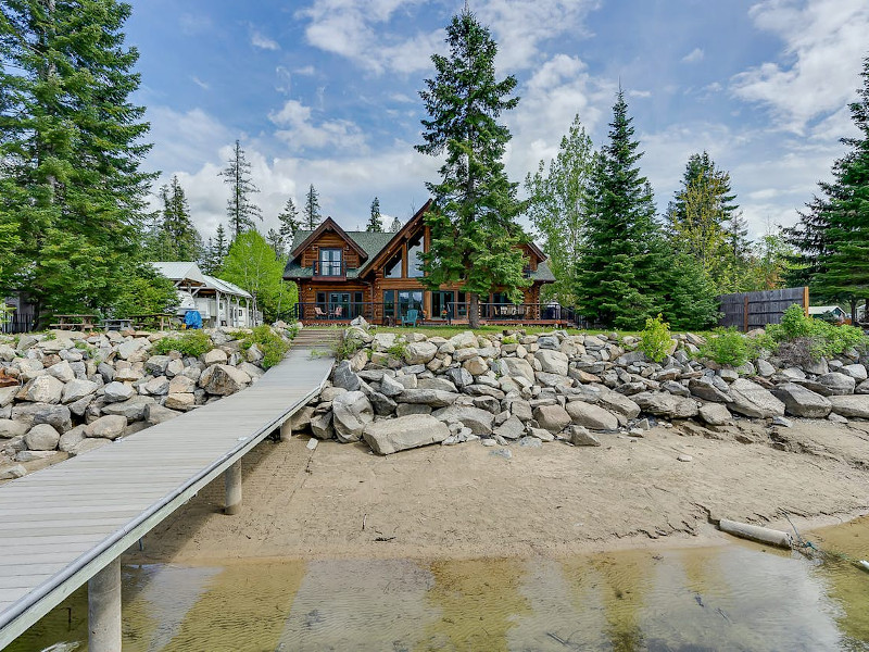 Picture of the Antler Cove Lodge - Sagle in Sandpoint, Idaho