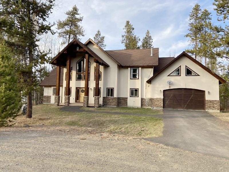 Picture of the Grassy Lane Lodge in Donnelly, Idaho