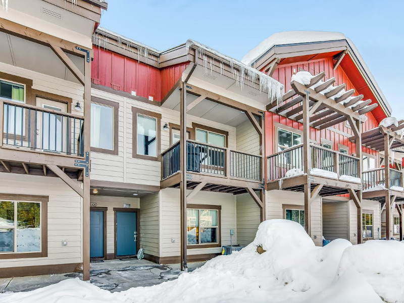 Picture of the Broken Pine Townhomes in McCall, Idaho