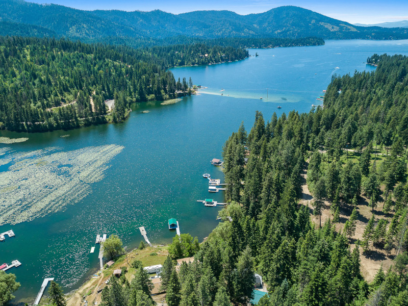 Picture of the Classic Hayden Lake Retreat in Hayden, Idaho