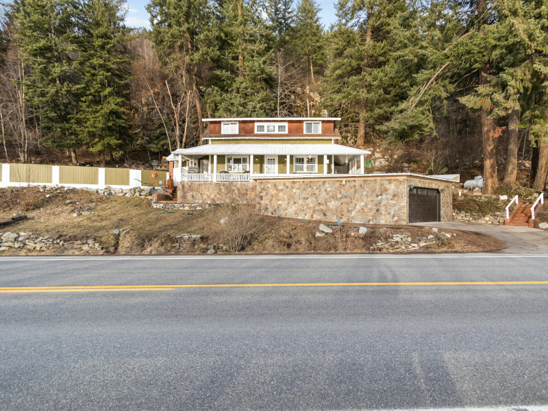 Picture of the Lakeview Cottage - Hope, ID in Sandpoint, Idaho