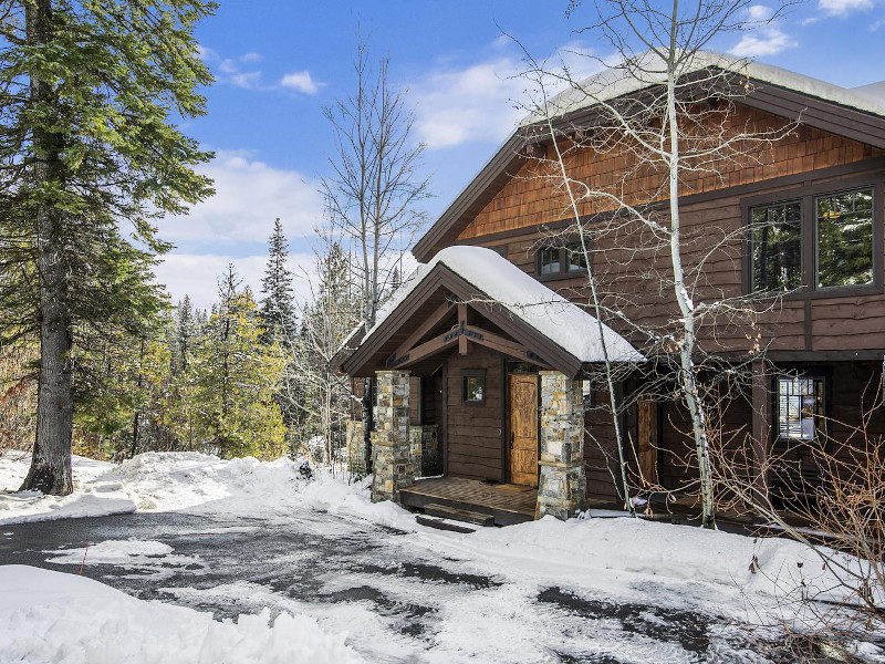 Picture of the Whitewater Cove Cabin (144 Whitewater Estate) in Donnelly, Idaho