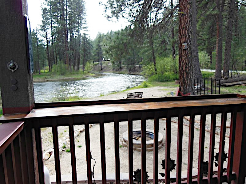 Picture of the Lone Pine Place in Garden Valley, Idaho