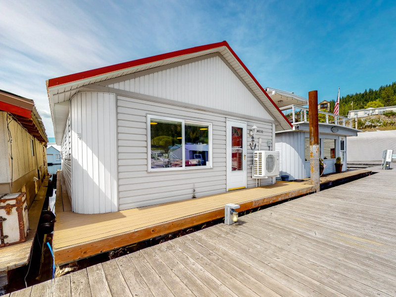 Picture of the Sitting on the Dock of the Bay - Bayview in Sandpoint, Idaho