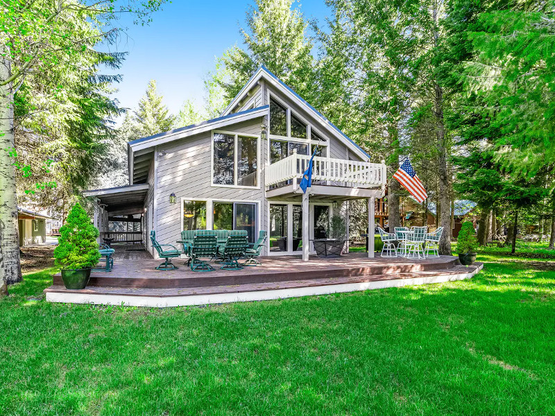 Picture of the Charlies Place on the Green in McCall, Idaho