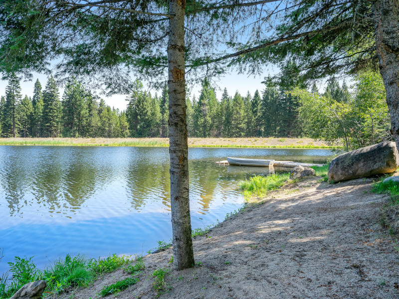 Picture of the Pines on the Pond in McCall, Idaho