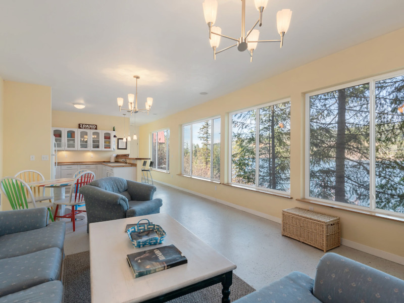 Picture of the Two Lakefront Homes - Main Home & Floating Home in Coeur d Alene, Idaho