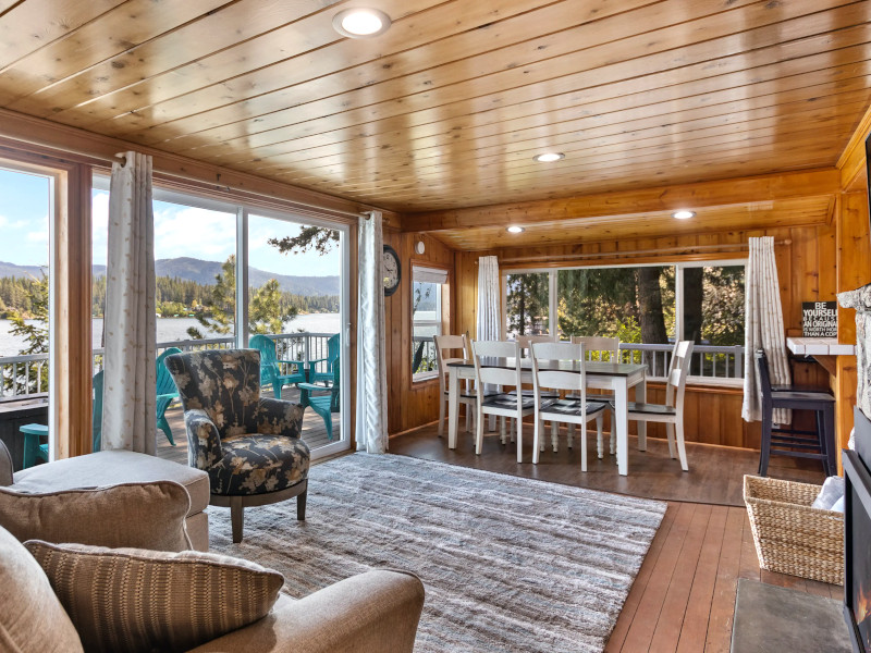 Picture of the Lakeside Remodeled Cabin - Hayden in Coeur d Alene, Idaho