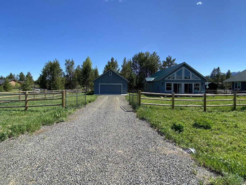 Picture of the Mountain Meadow Retreat - Donnelly in Donnelly, Idaho