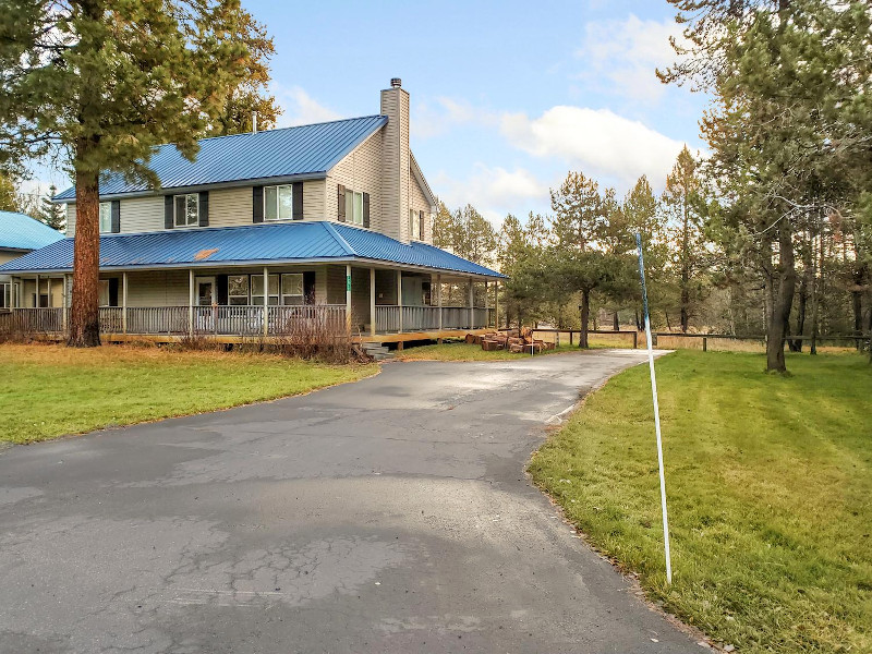 Picture of the Lake Front Ranch House in Donnelly, Idaho