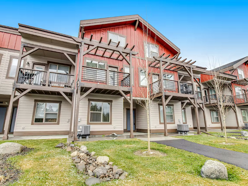 Picture of the Broken Pine Townhomes in McCall, Idaho