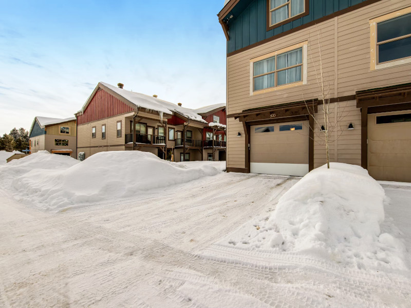 Picture of the Broken Pine Townhomes in McCall, Idaho