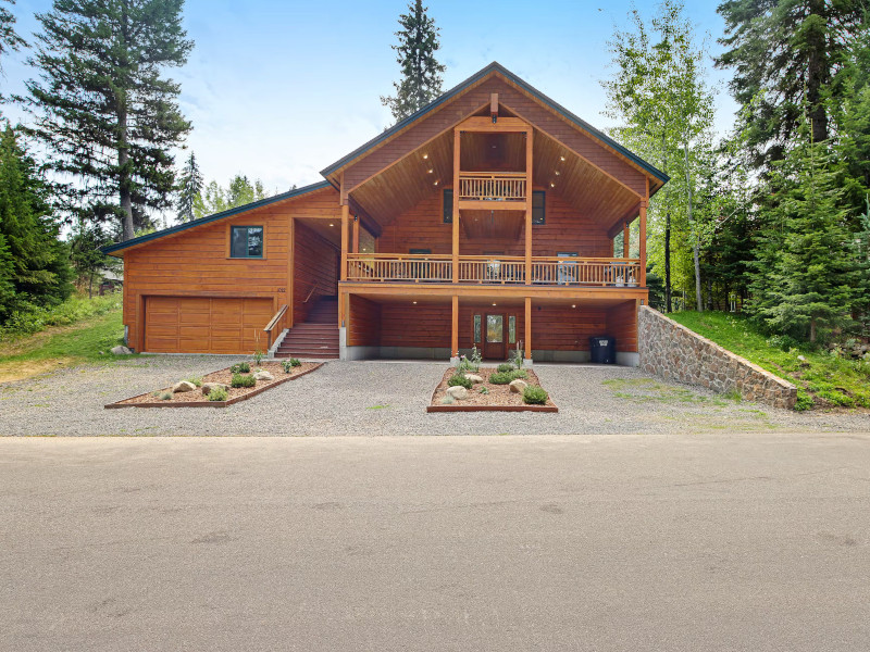 Picture of the McAbu House in McCall, Idaho