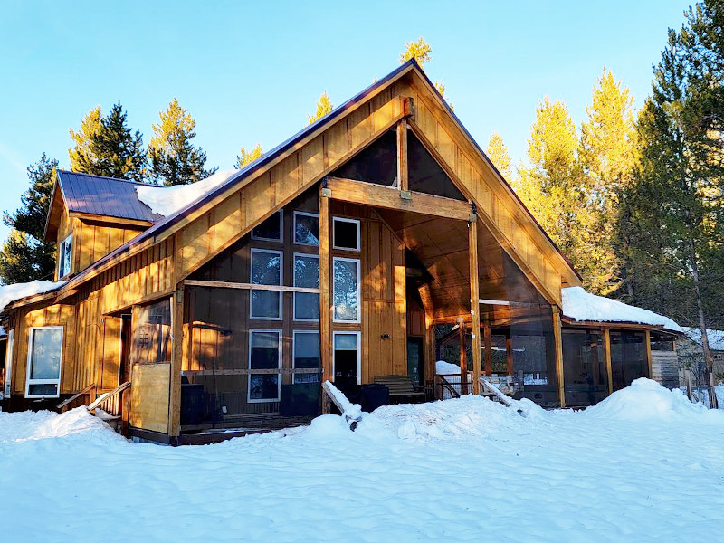 Picture of the Mt. Leon Lodge in Donnelly, Idaho