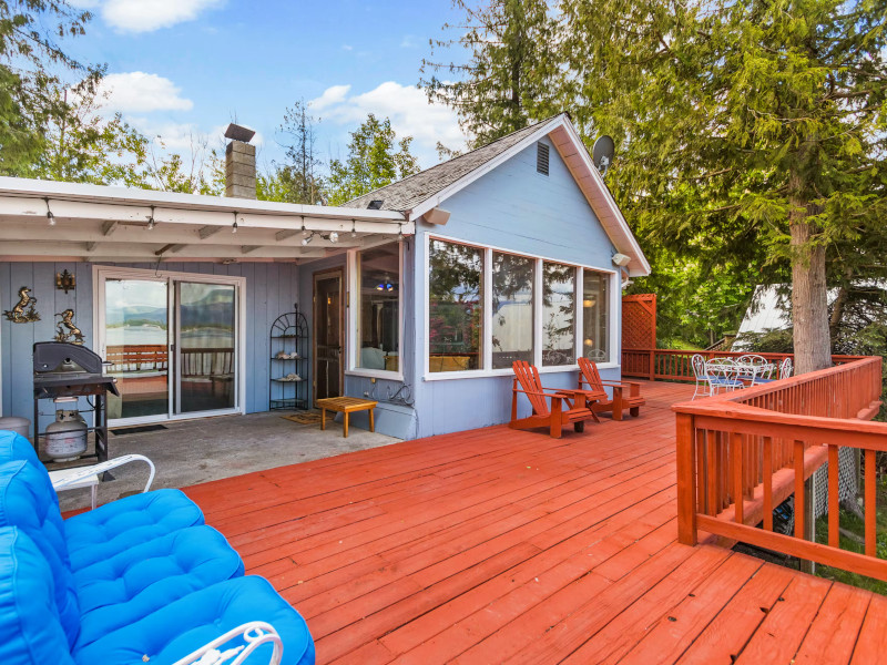 Picture of the Calm Waters Lakeside Cabin in Sandpoint, Idaho