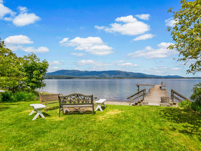 Picture of the Calm Waters Lakeside Cabin in Sandpoint, Idaho