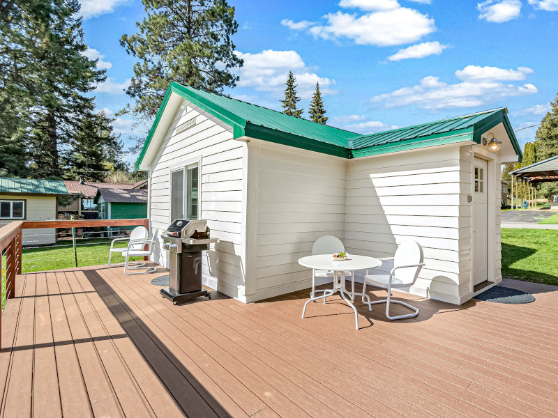 Picture of the Bayview Tiny Cabin in Sandpoint, Idaho