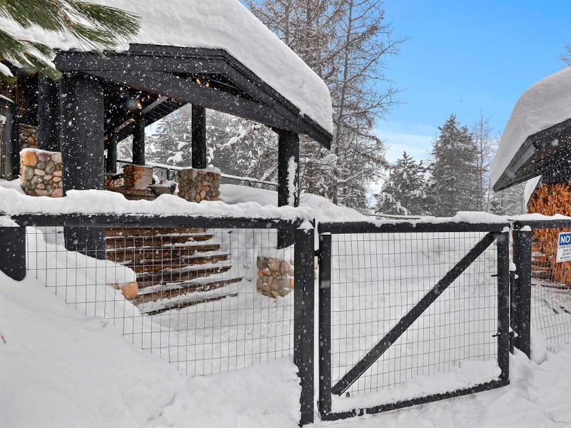 Picture of the Black Fork Lodge in McCall, Idaho