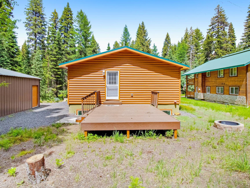 Picture of the Cabin in the Cove in McCall, Idaho