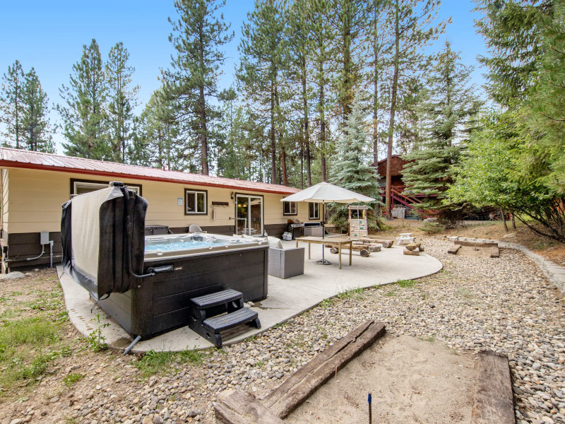 Picture of the Remember What Mathers (Payette River Cabin) in McCall, Idaho