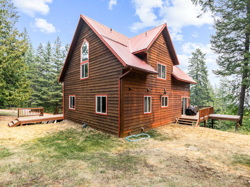 Picture of the Lakeview Chalet in Sandpoint, Idaho