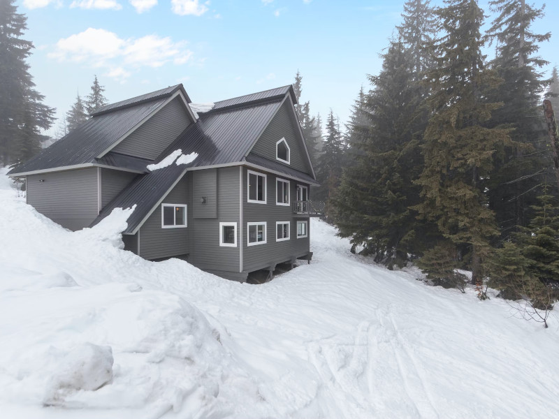 Picture of the Slalom Run Mountain Home in Sandpoint, Idaho