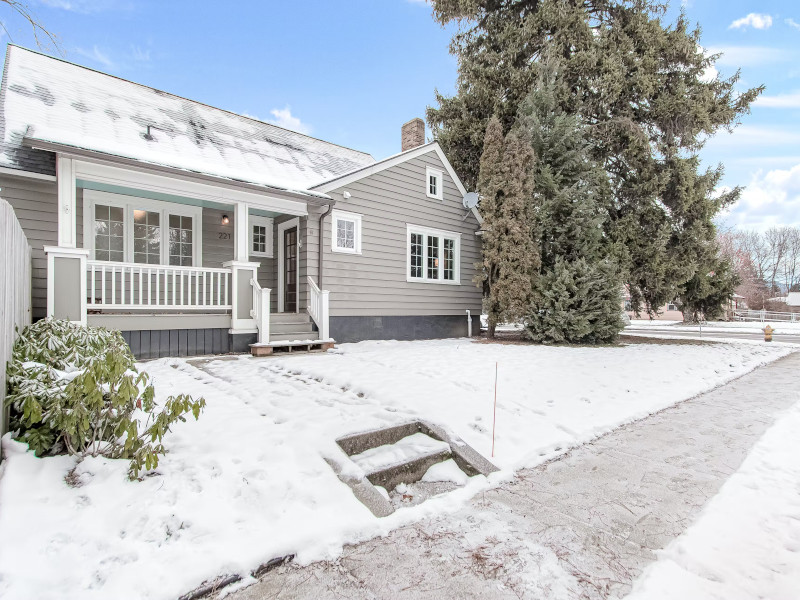 Picture of the Blue Moose Downtown Home in Sandpoint, Idaho