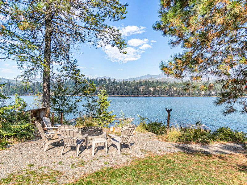 Picture of the Gypsy Bay Waterfront Gem - Sagle in Sandpoint, Idaho