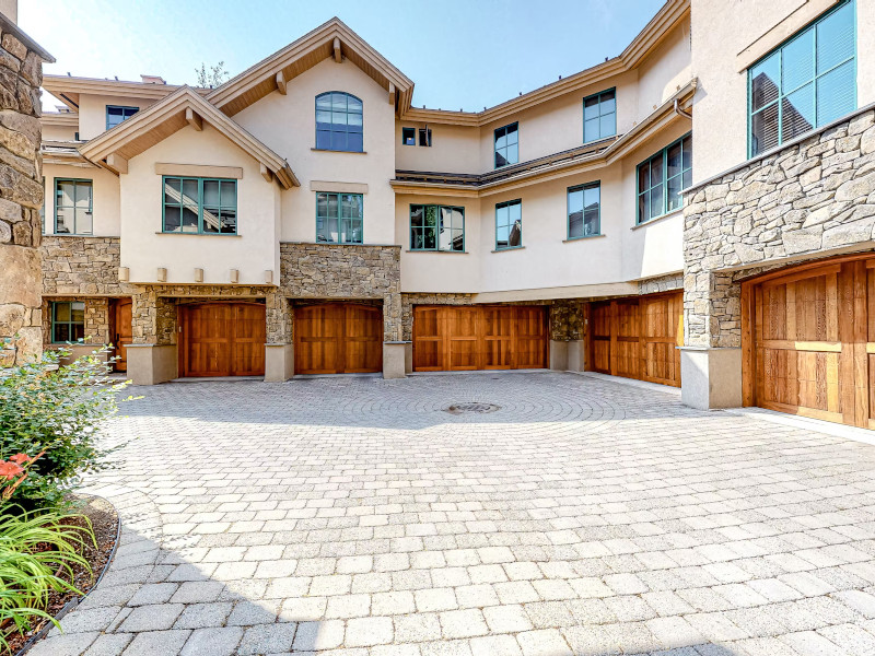 Picture of the Deer Run Townhomes in Sun Valley, Idaho