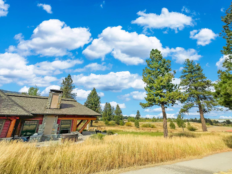 Picture of the Azure Mountain Mansion in Donnelly, Idaho