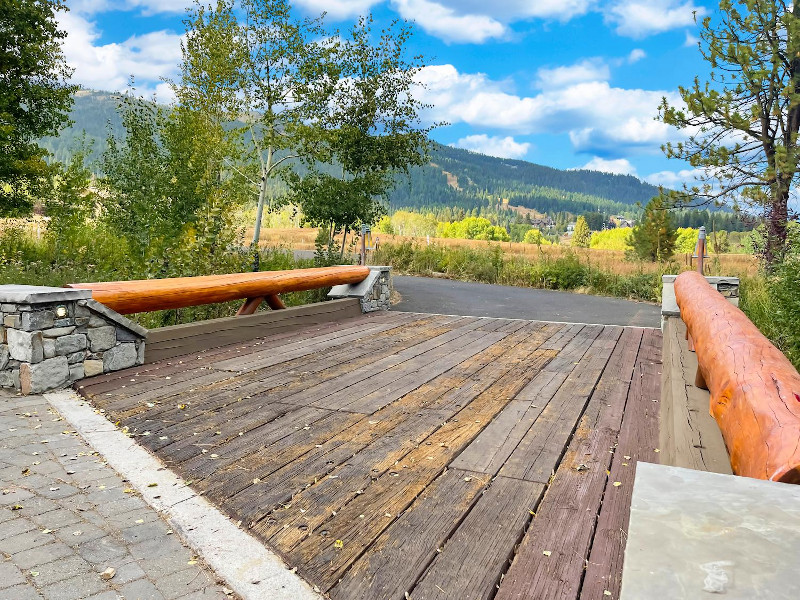 Picture of the Azure Mountain Mansion in Donnelly, Idaho