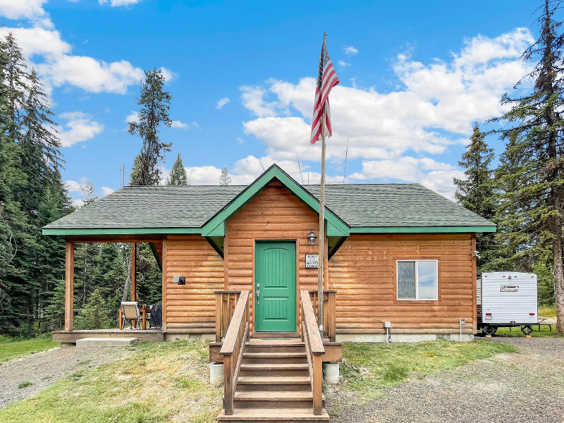 Picture of the Pine Cone Cottage in Donnelly, Idaho