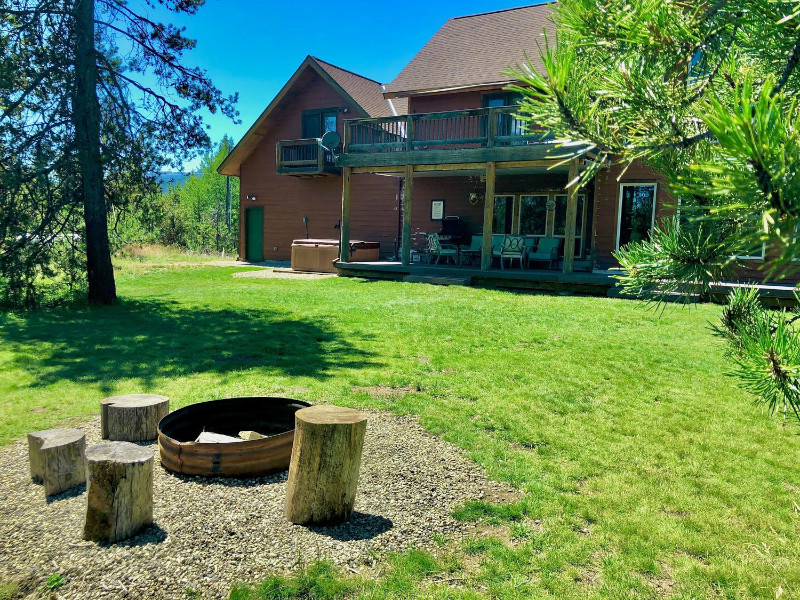 Picture of the Lake Forest Lodge in Donnelly, Idaho