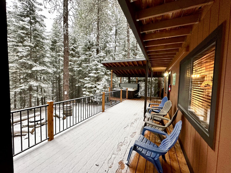 Picture of the Mossy Pines Cabin in Cascade, Idaho