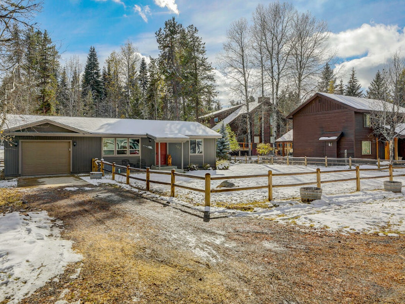 Picture of the Dobbys Place in McCall, Idaho