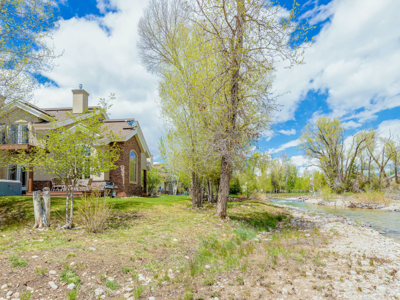 Picture of the Cobble Creek Townhomes in Driggs, Idaho