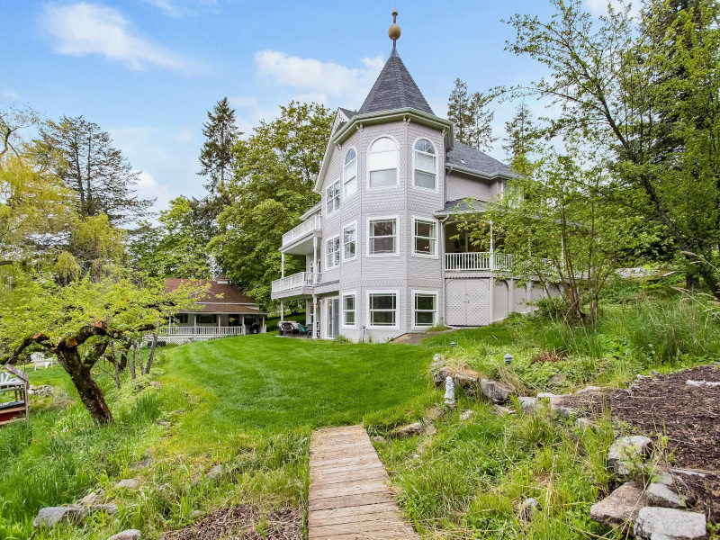 Picture of the MacDonalds Dromore Estate (Main House) - Bayview in Sandpoint, Idaho