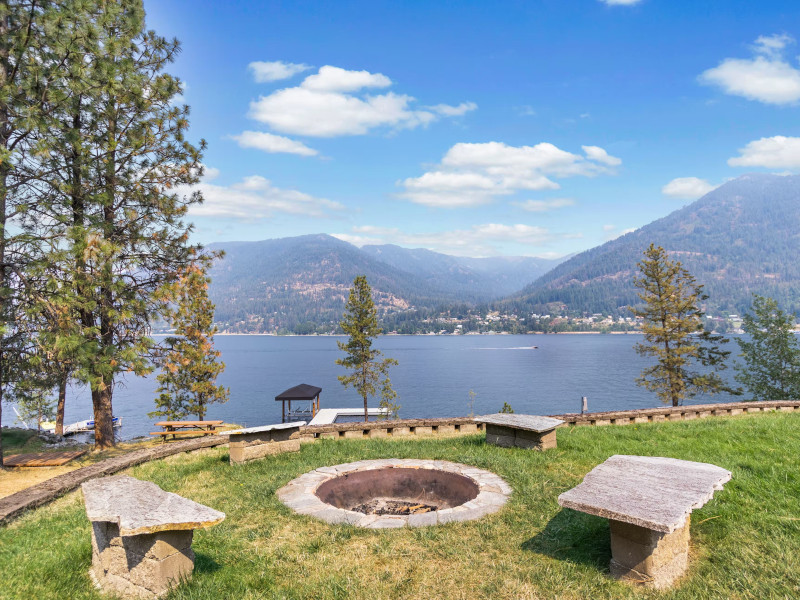 Picture of the Lakeside Landing - Hope in Sandpoint, Idaho