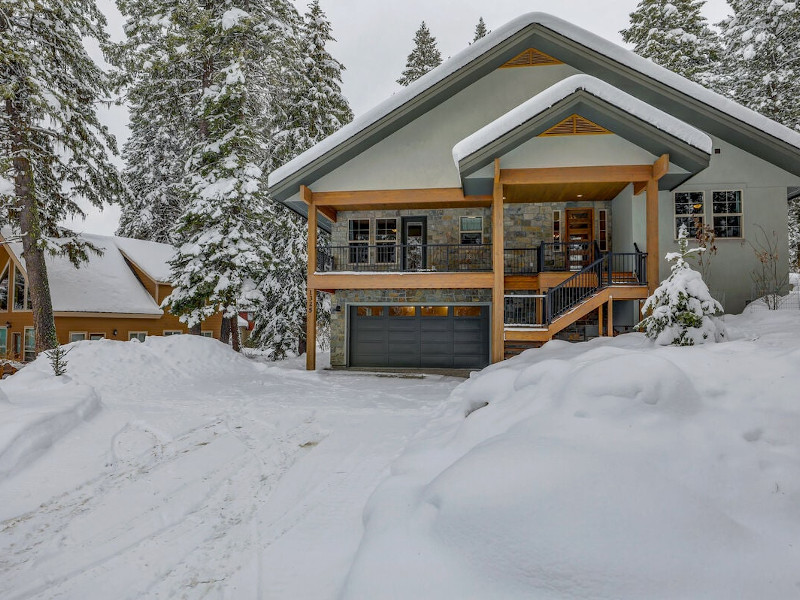 Picture of the Whey Not Cabin in McCall, Idaho