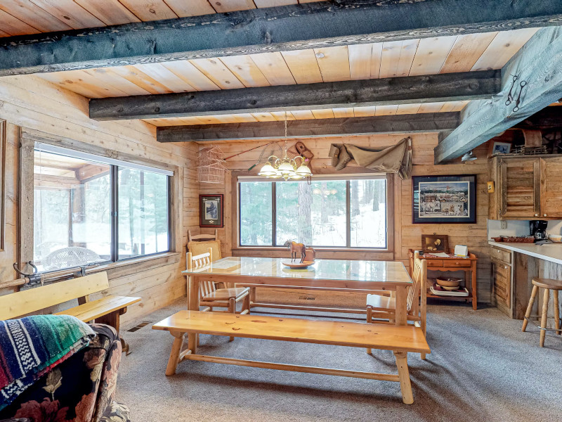 Picture of the Elo Cabin in McCall, Idaho