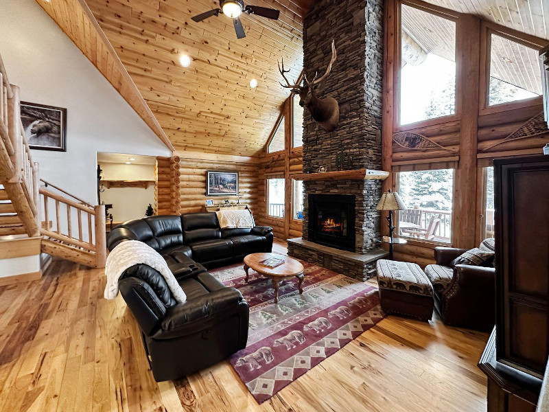 Picture of the Aspen Lodge in McCall, Idaho