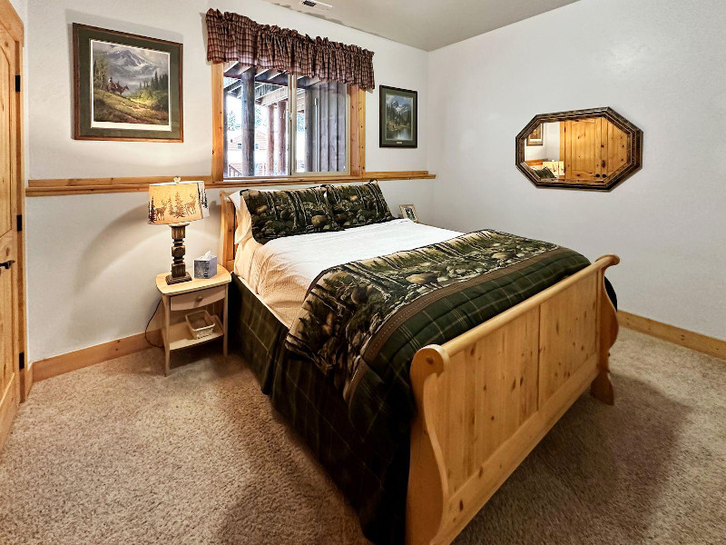 Picture of the Aspen Lodge in McCall, Idaho