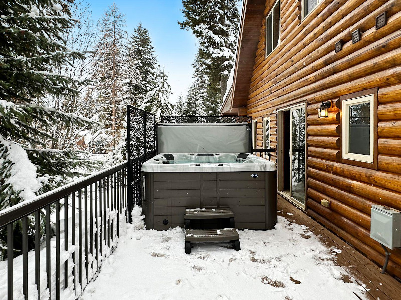 Picture of the Aspen Lodge in McCall, Idaho