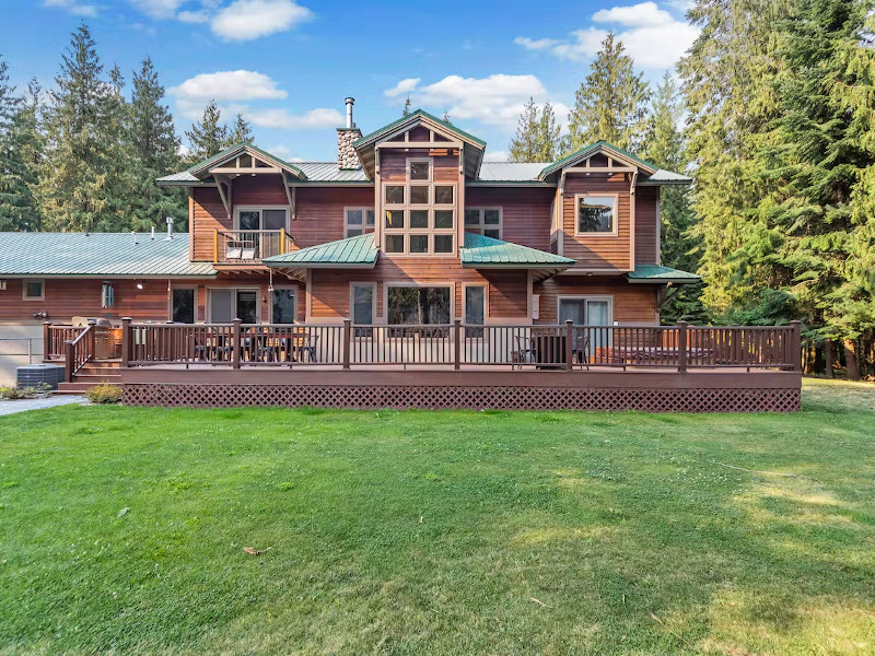 Picture of the Heckaneckis River Lake Lodge - Clark Fork, ID in Sandpoint, Idaho