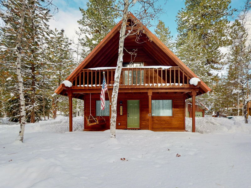 Picture of the Nine Pines Base Camp in McCall, Idaho