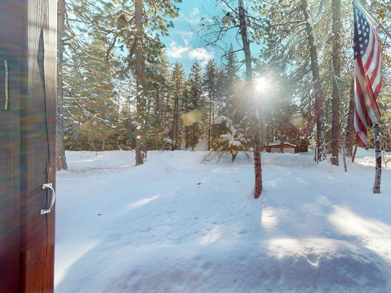 Picture of the Nine Pines Base Camp in McCall, Idaho