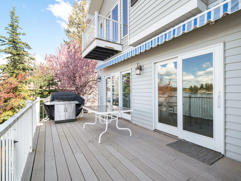 Picture of the Honeysuckle Beach Retreat in Hayden, Idaho