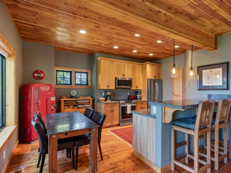 Picture of the Stoneridge Pines Cabin - Harrison, ID in Harrison, Idaho